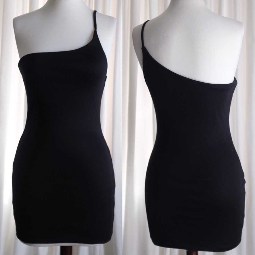 Mini black dress | S
